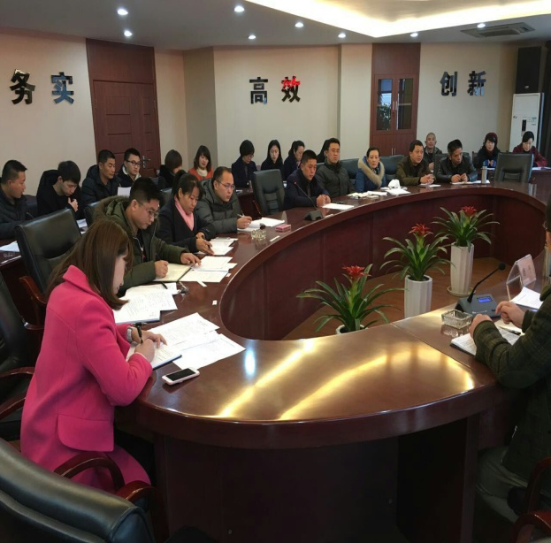 簽訂“師帶徒”協(xié)議 促使新員工成長