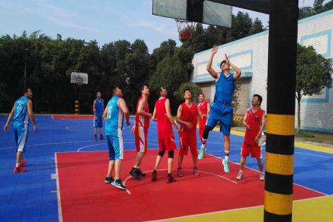 籃球友誼賽 譜寫(xiě)慶祝建黨96周年交流曲