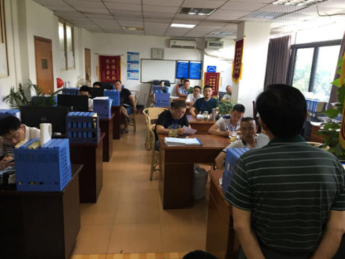 加強(qiáng)安全培訓(xùn)教育，牢固樹(shù)立安全意識(shí)