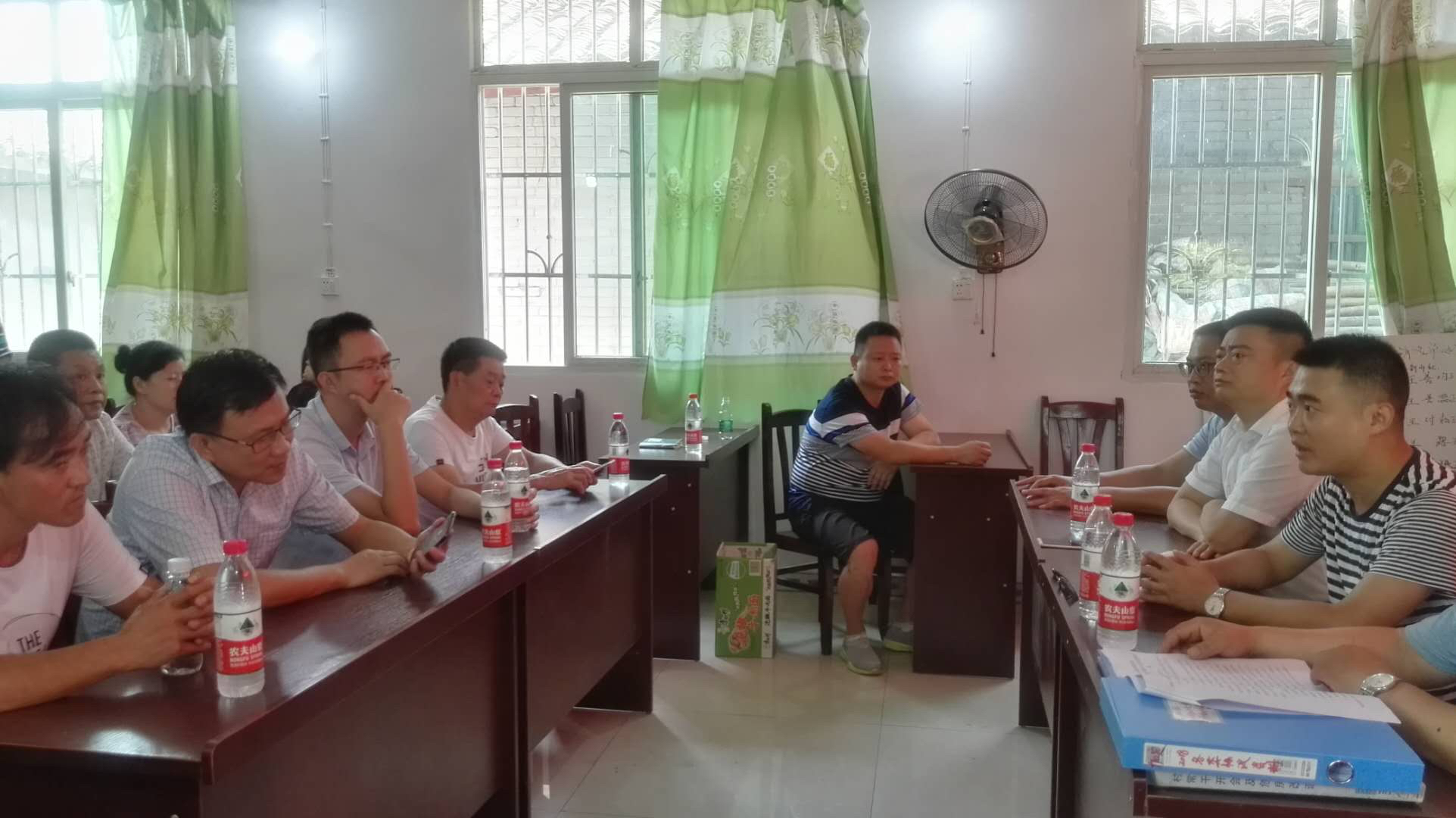 清源水務(wù)牽線搭橋——相互交流找差距合力脫貧攻堅