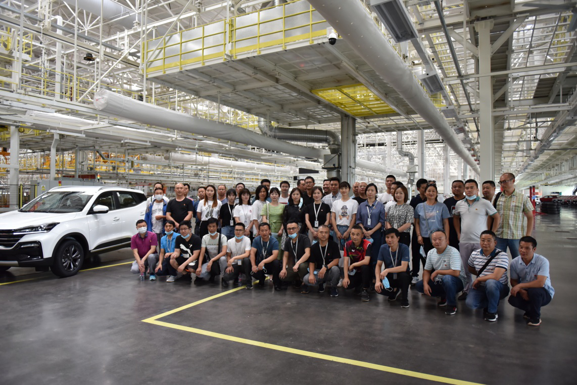 參觀學(xué)習(xí)取長補短 交流經(jīng)驗攜手共進