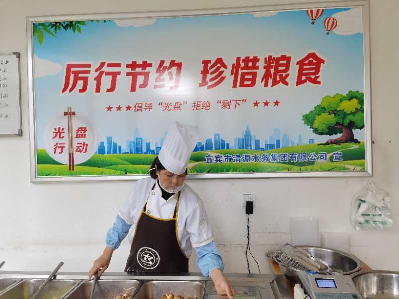 強監(jiān)督，重引導(dǎo)，杜絕“舌尖上的浪費”