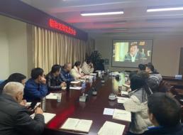 集團(tuán)公司黨委委員、副總經(jīng)理劉林參加 臨港支部組織生活會(huì)