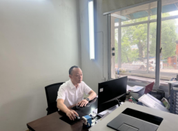 《榜樣在身邊》系列報道——高文兵、謝珊 扎根基層一線 堅持干在實處