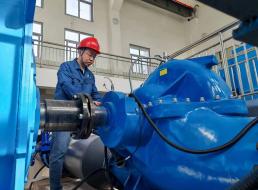 《榜樣在身邊》系列報道——陽輝、王琴 平凡崗位映初心，勤勉耕耘勇?lián)?dāng)