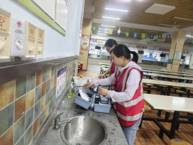 加強(qiáng)考點(diǎn)水質(zhì)檢測(cè)，保障考生用水安全